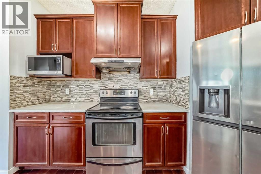 46 Saddlecrest Gardens NE — photo 8
