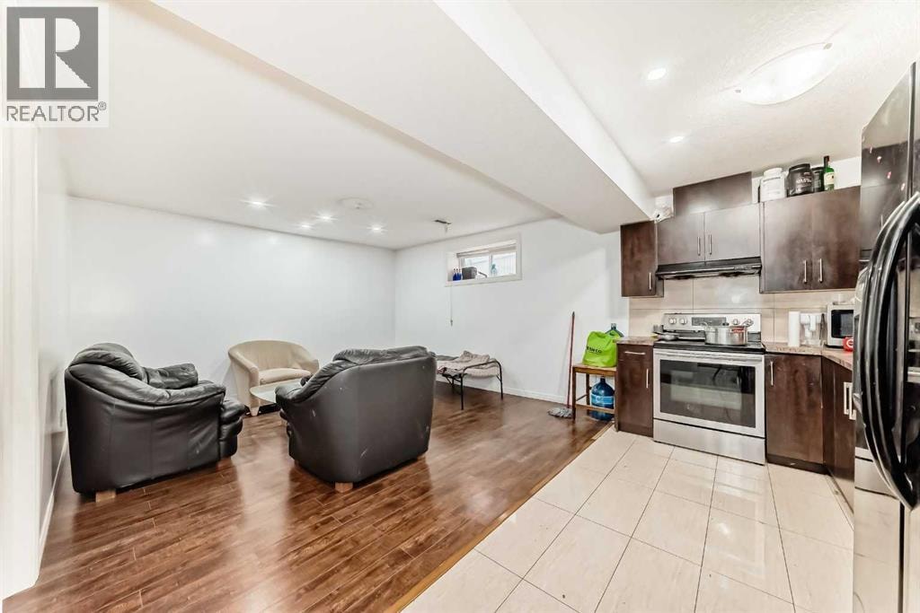 46 Saddlecrest Gardens NE — photo 39