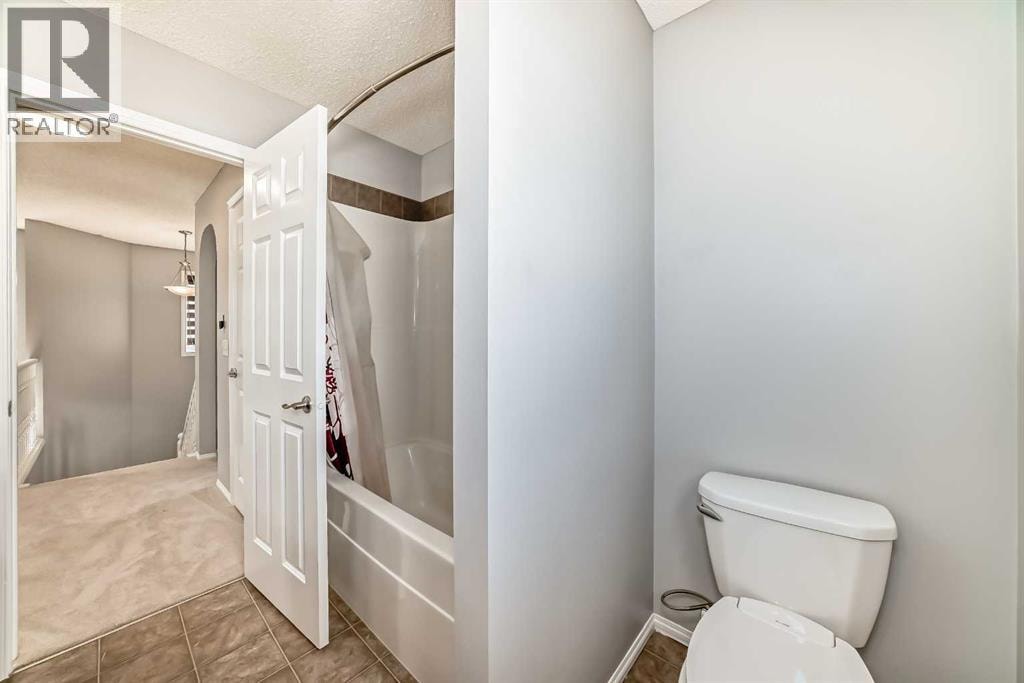 46 Saddlecrest Gardens NE — photo 34