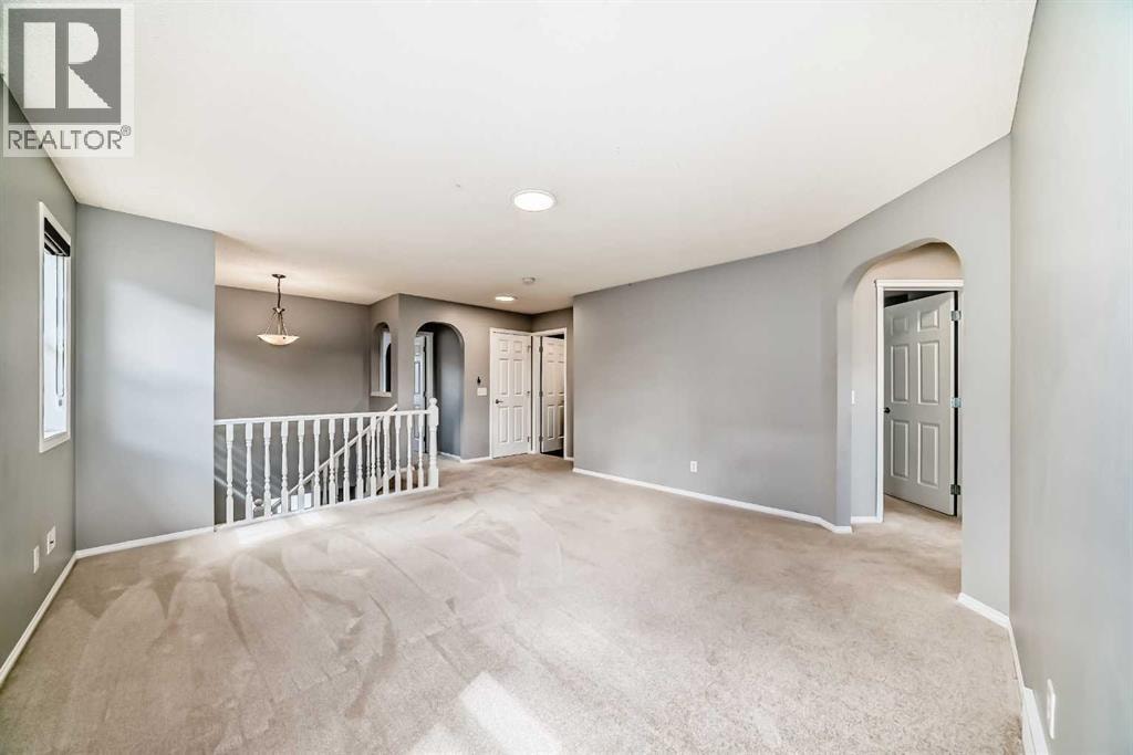46 Saddlecrest Gardens NE — photo 37