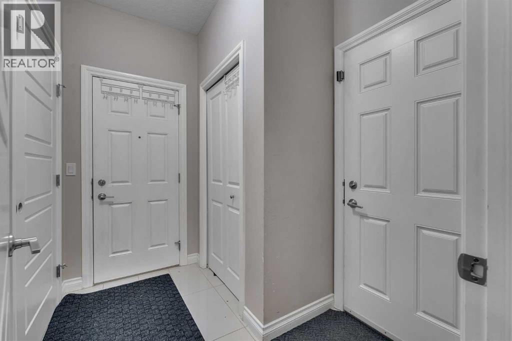 28 Saddlelake Common NE — photo 16