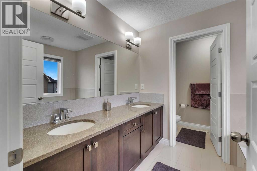 28 Saddlelake Common NE — photo 26