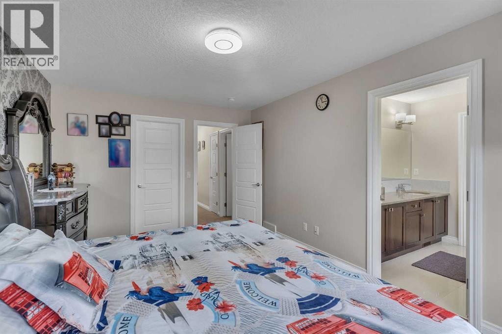 28 Saddlelake Common NE — photo 25