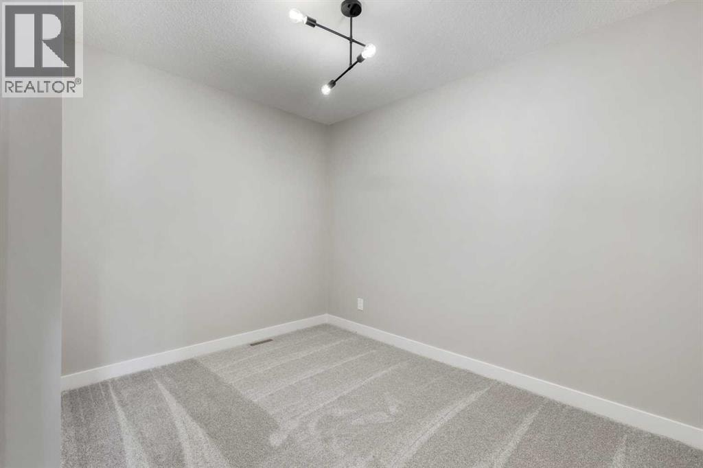 8 Waterford Glen — photo 23