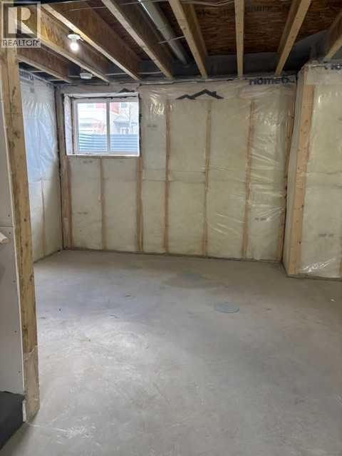 619 Savanna Crescent NE — photo 30