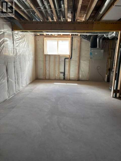 619 Savanna Crescent NE — photo 33