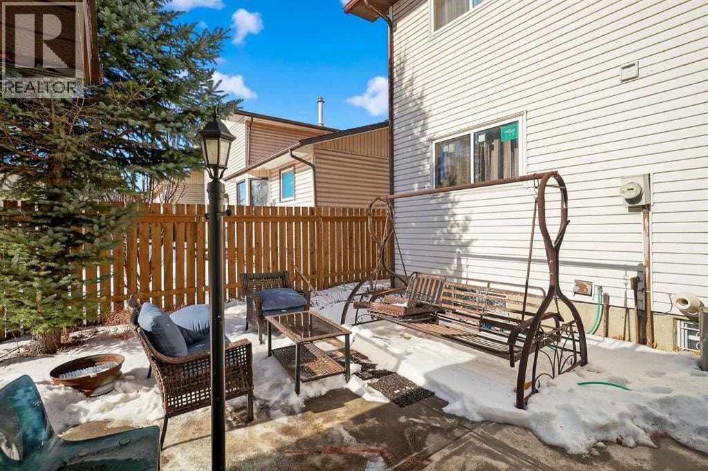 247 Templewood Road NE — photo 41