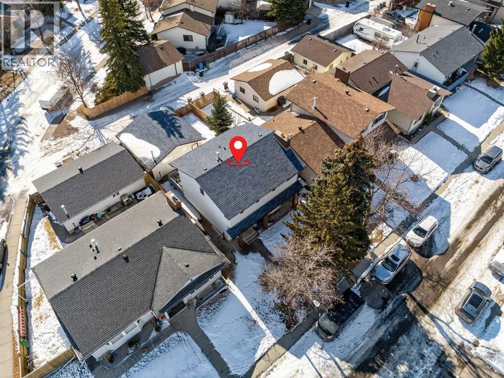 247 Templewood Road NE — photo 47