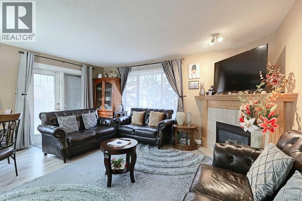 501 Coral Cove NE — photo 14