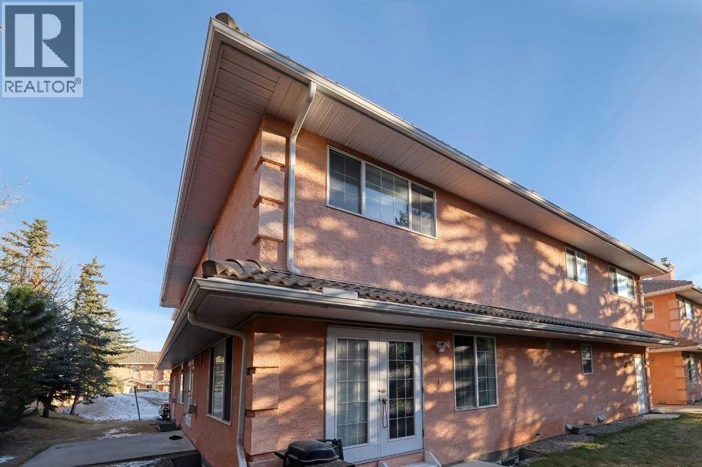 501 Coral Cove NE — photo 33