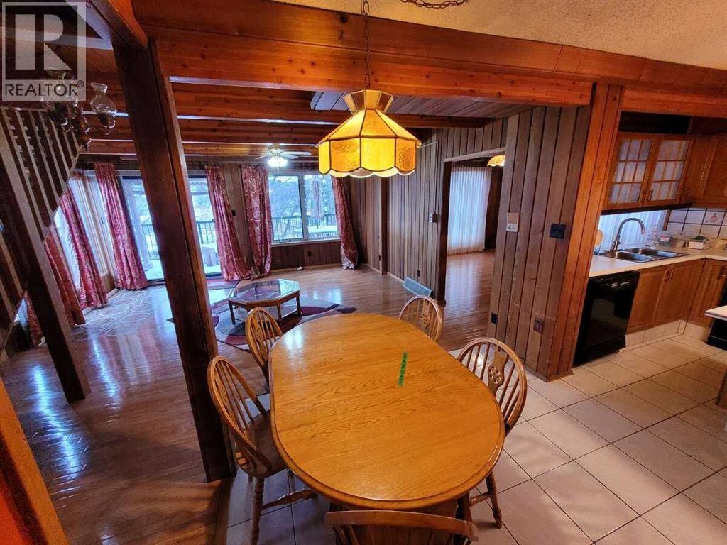 15 Glenview Drive SW — photo 16