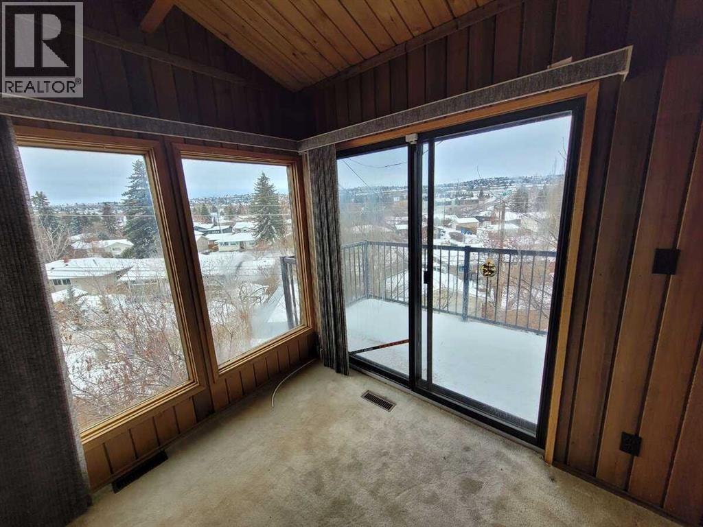 15 Glenview Drive SW — photo 31