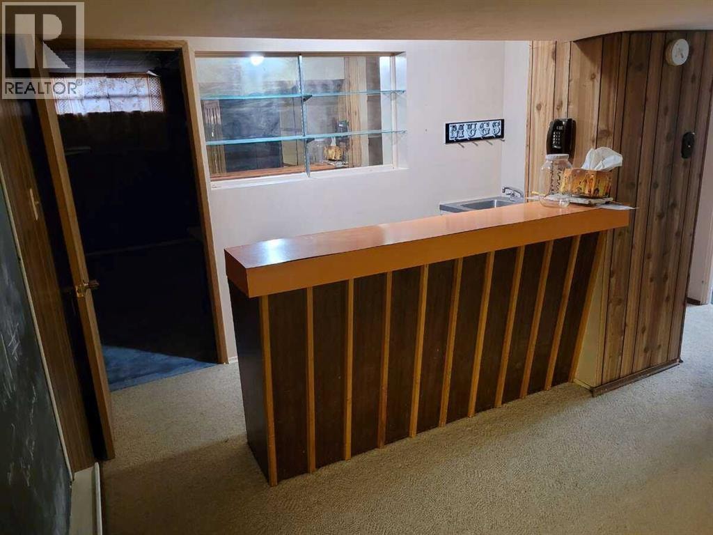 15 Glenview Drive SW — photo 27