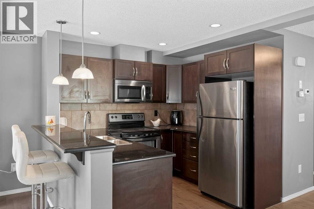 51 Country Village Villas NE — photo 3