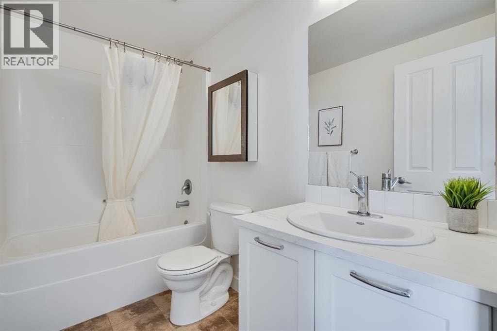 1410, 3830 Brentwood Road NW — photo 4