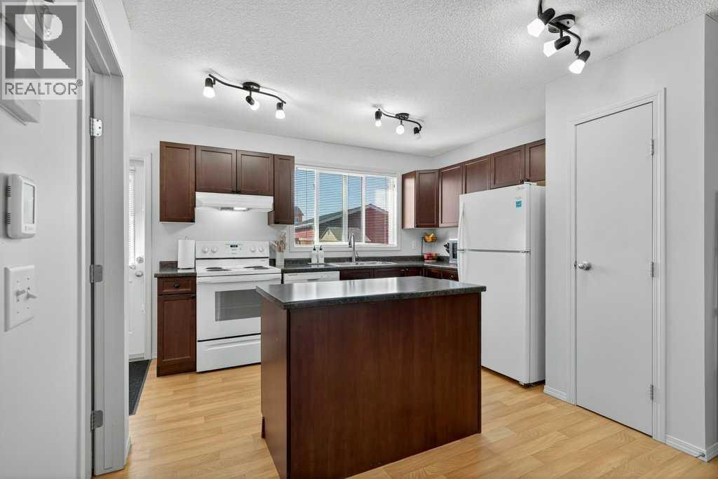 243 Redstone Drive NE — photo 13