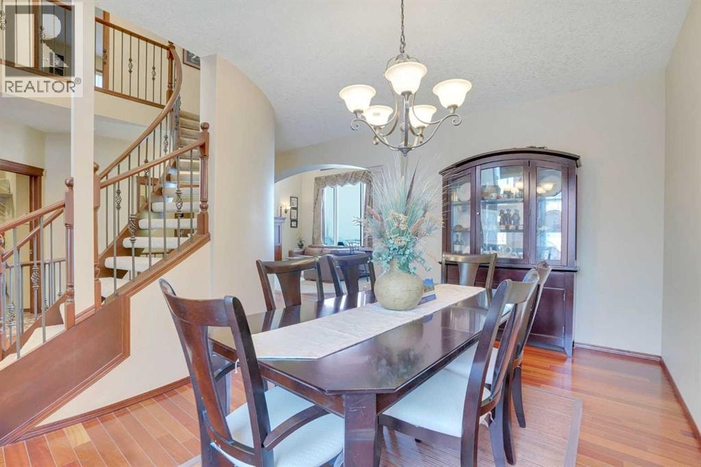 160 Tremblant Way SW — photo 13