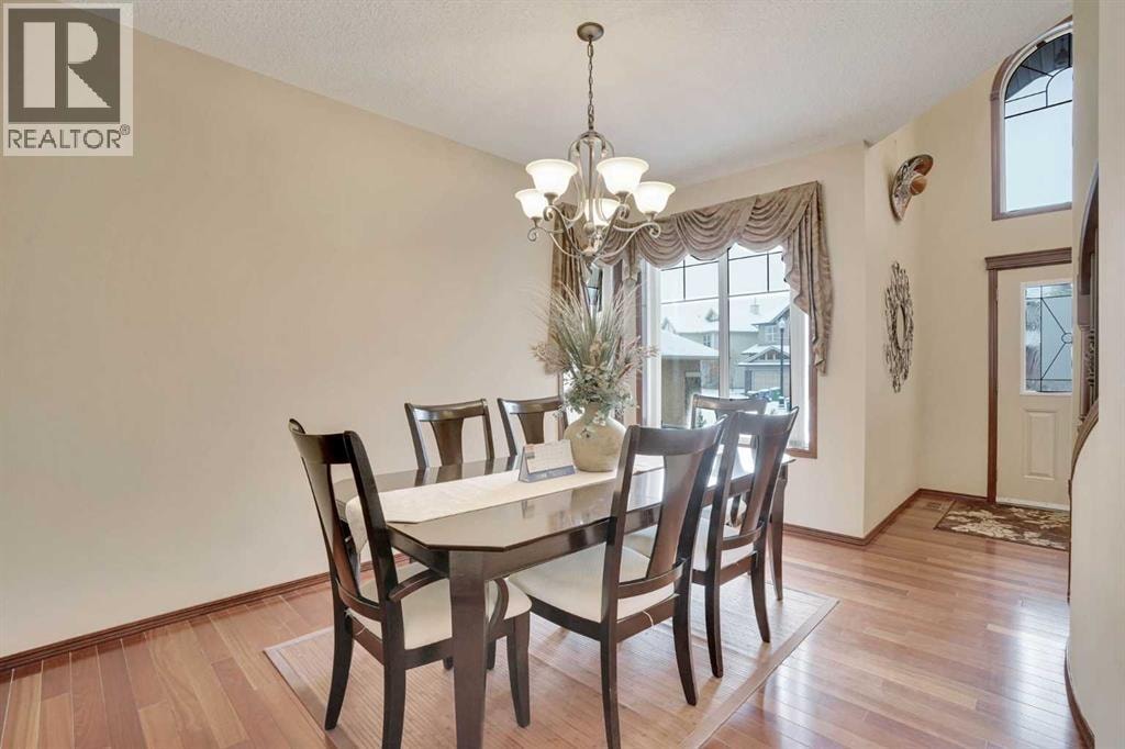 160 Tremblant Way SW — photo 12