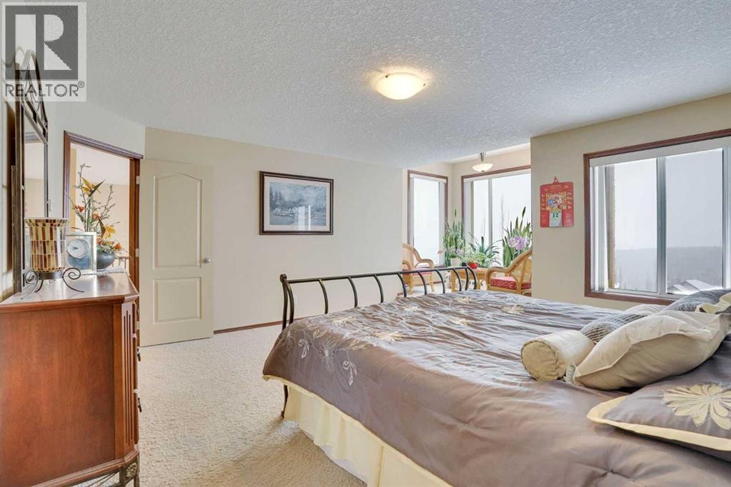 160 Tremblant Way SW — photo 20