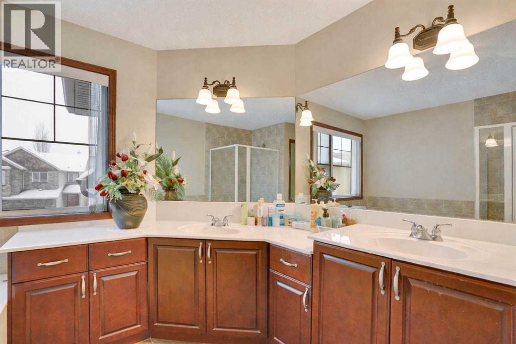 160 Tremblant Way SW — photo 22