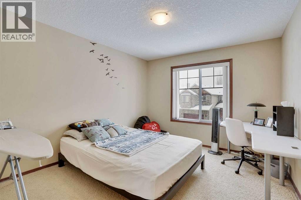 160 Tremblant Way SW — photo 27