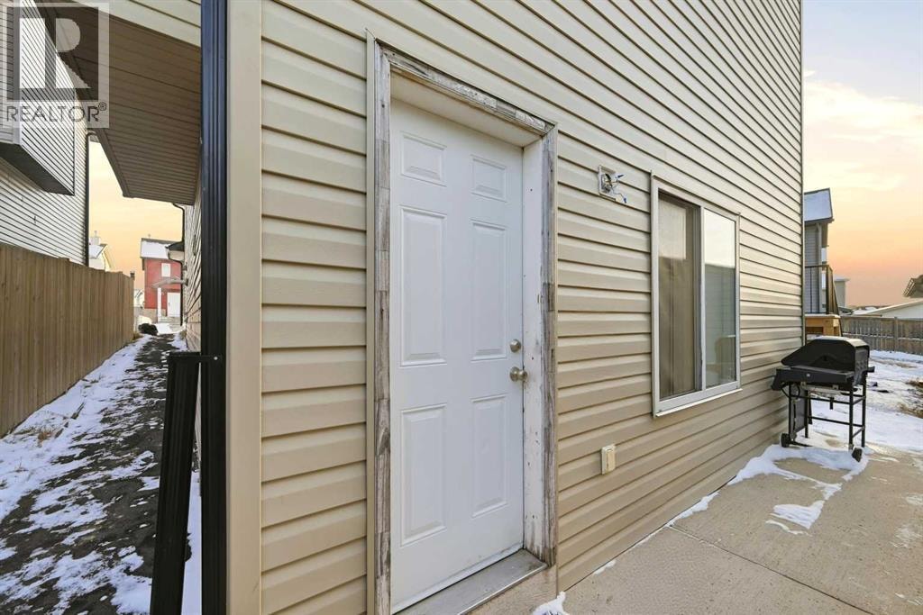 81 Saddlemont Road NE — photo 41