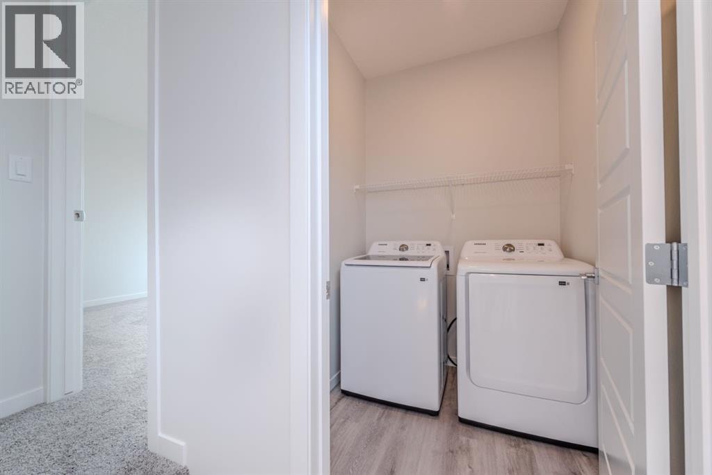 90 Edith Green NW — photo 11