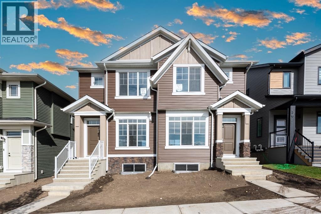 90 Edith Green NW — photo 1