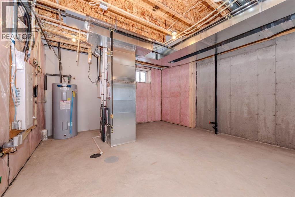 90 Edith Green NW — photo 24