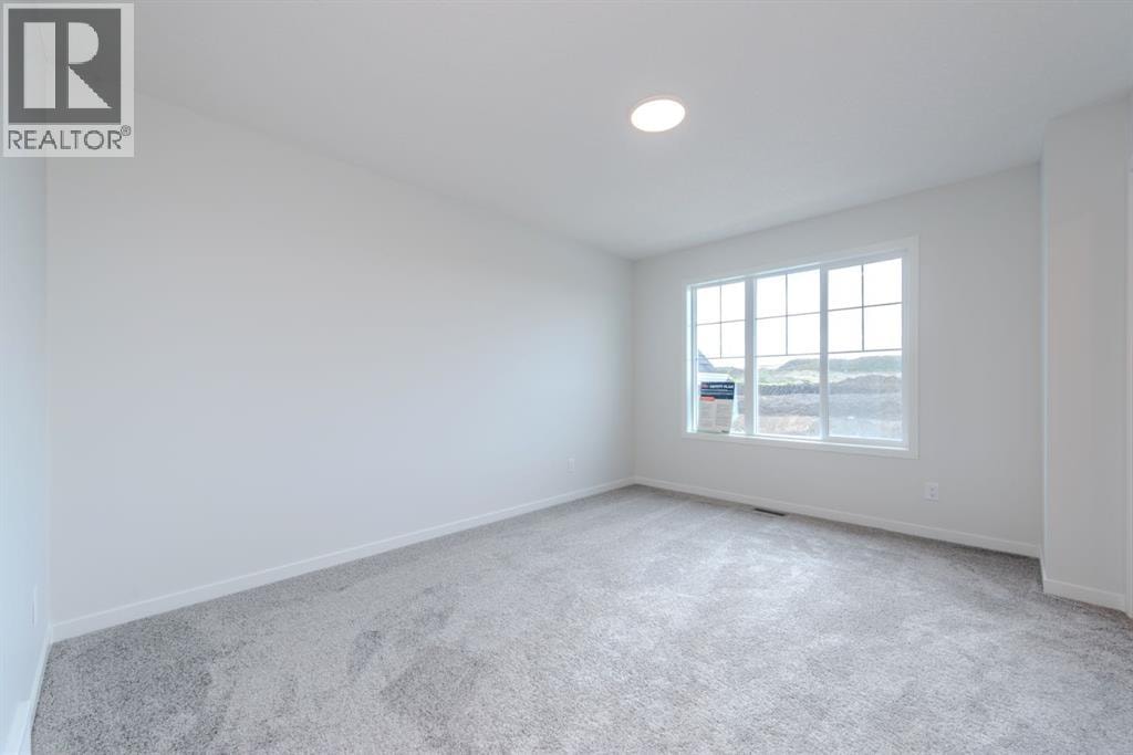 90 Edith Green NW — photo 19