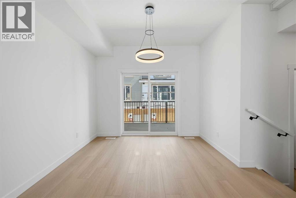 8814 48 Street NE — photo 14