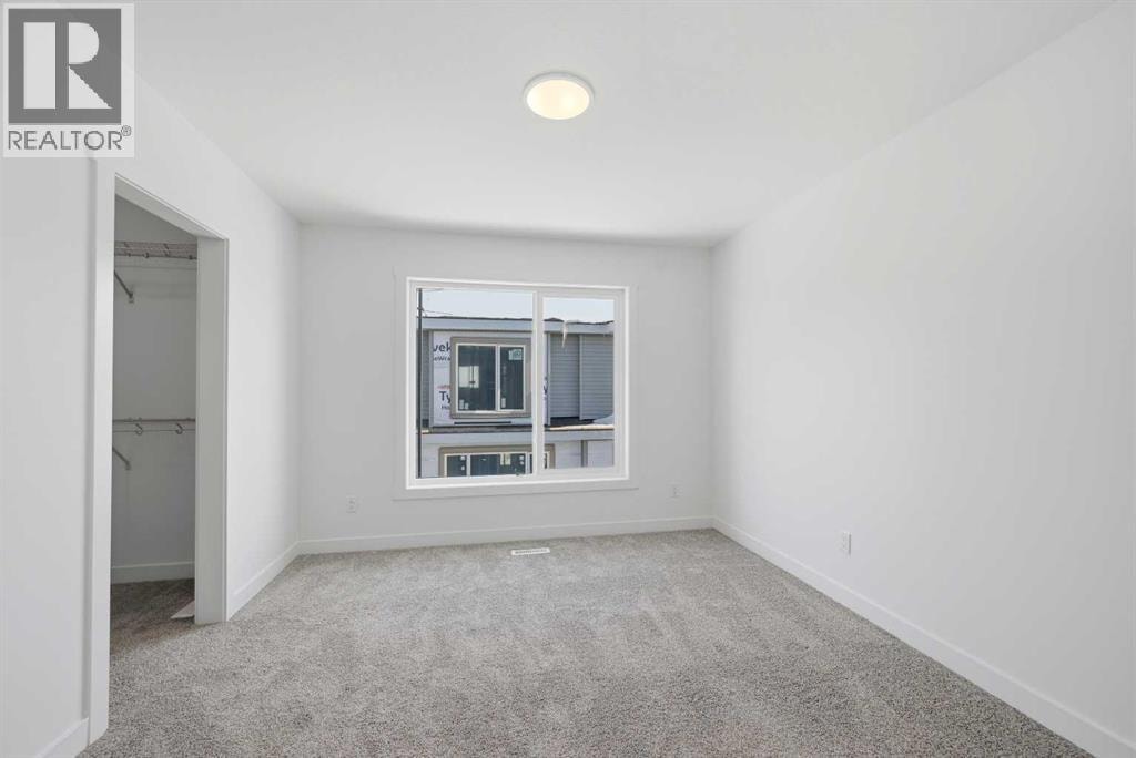 8814 48 Street NE — photo 30
