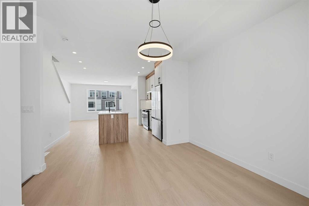 8814 48 Street NE — photo 15