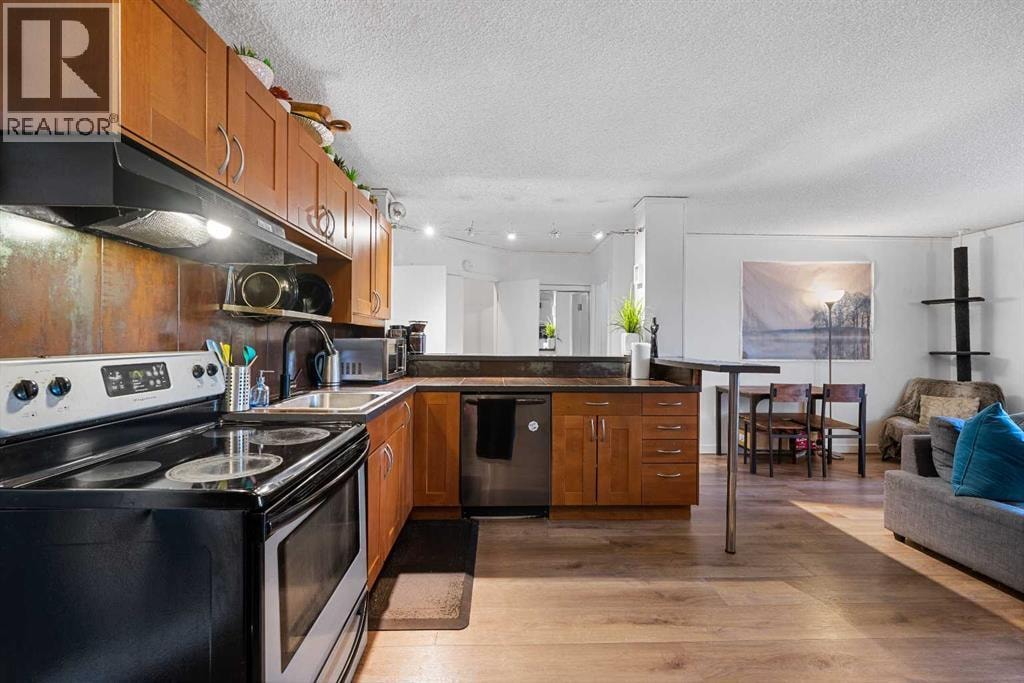 202, 2111 14 Street SW — photo 10
