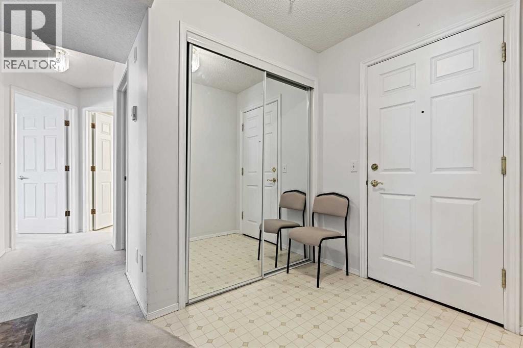 1206 Sienna Park Green SW — photo 3