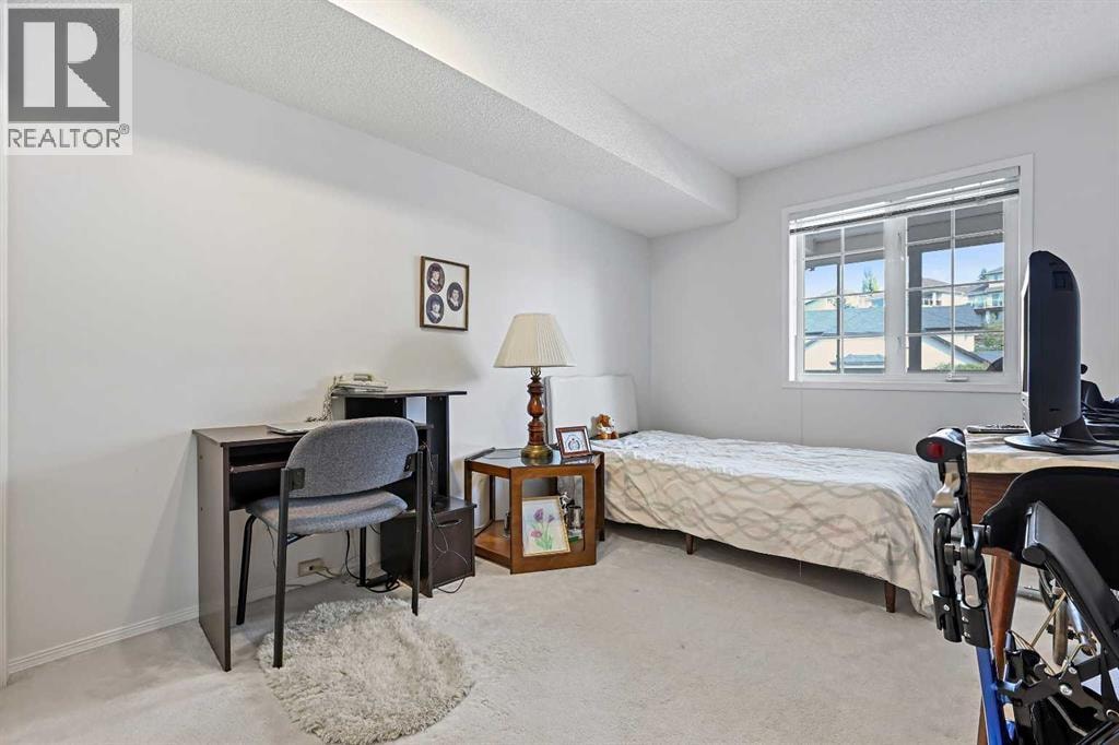 1206 Sienna Park Green SW — photo 15
