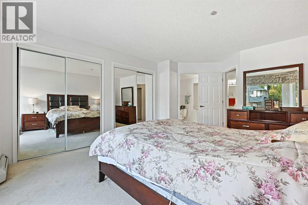 1206 Sienna Park Green SW — photo 13