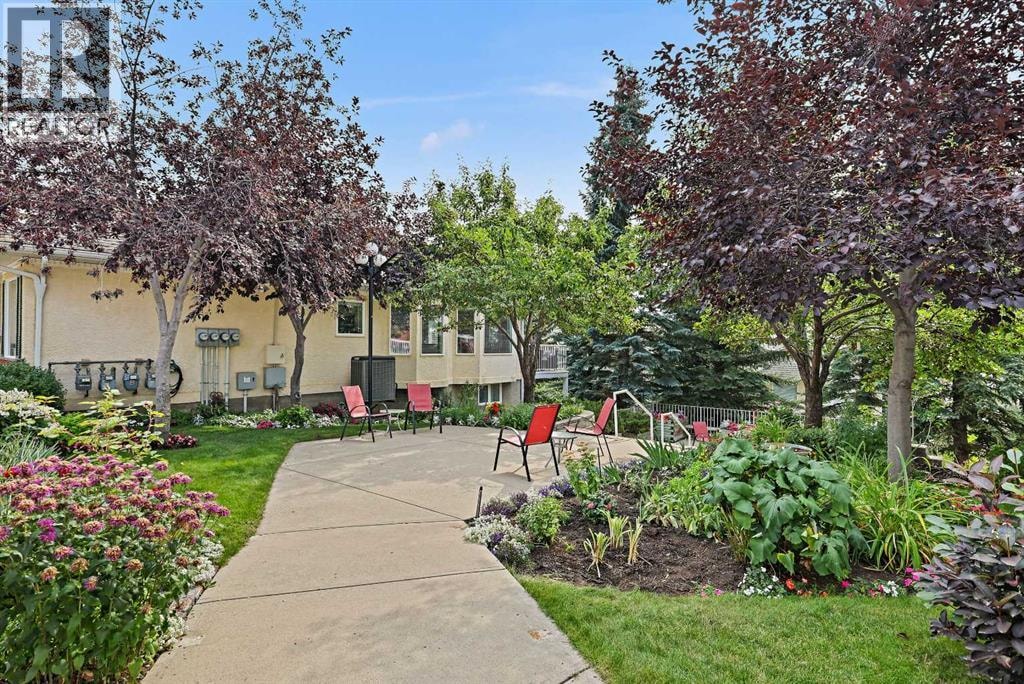 1206 Sienna Park Green SW — photo 23