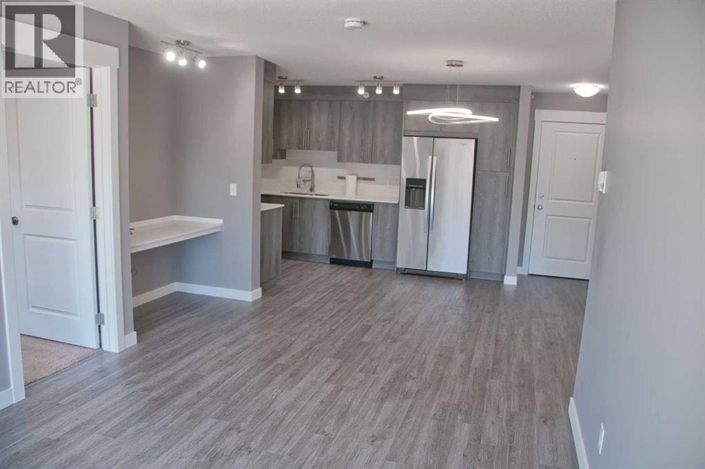 5407, 302 Skyview Ranch Drive NE — photo 10