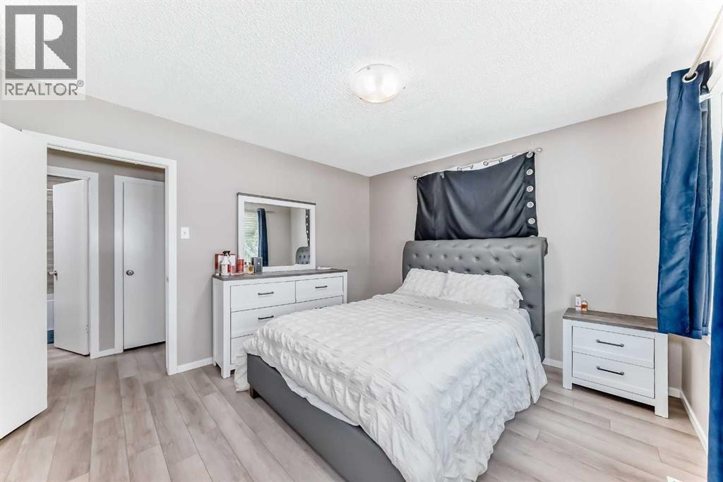 627 Fortalice Crescent SE — photo 9