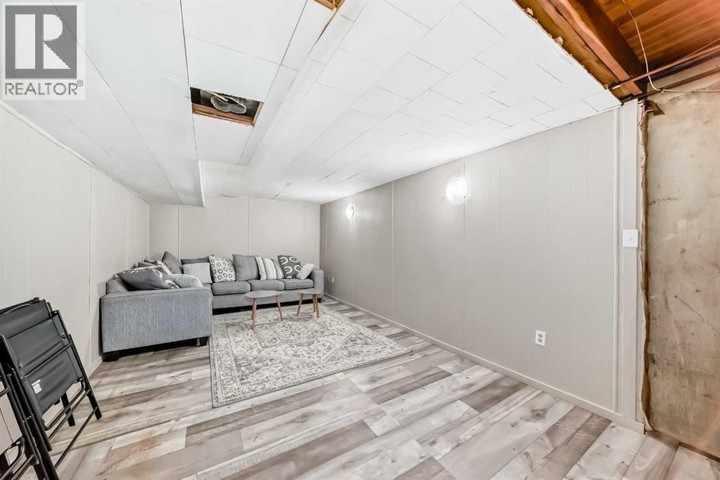 627 Fortalice Crescent SE — photo 13