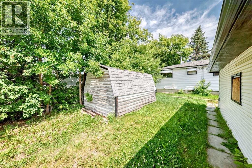 627 Fortalice Crescent SE — photo 16