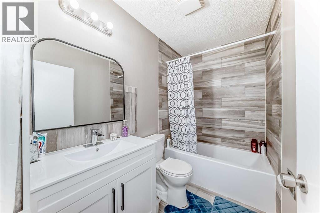 627 Fortalice Crescent SE — photo 6