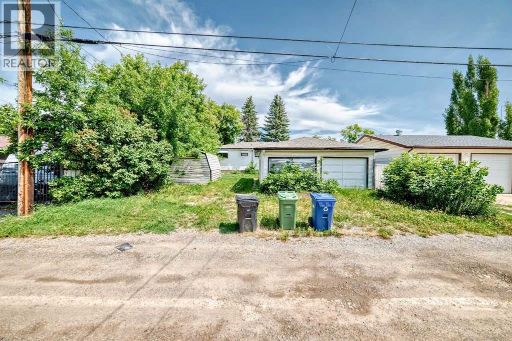 627 Fortalice Crescent SE — photo 31