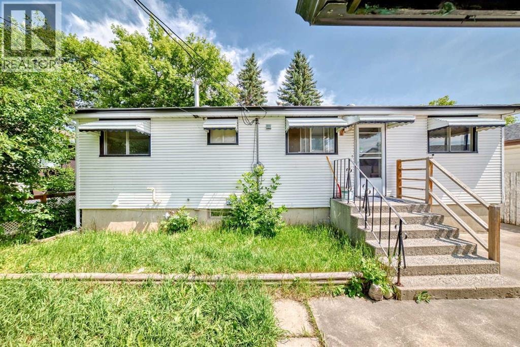 627 Fortalice Crescent SE — photo 33