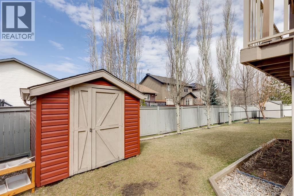 45 Thornfield Close SE — photo 38