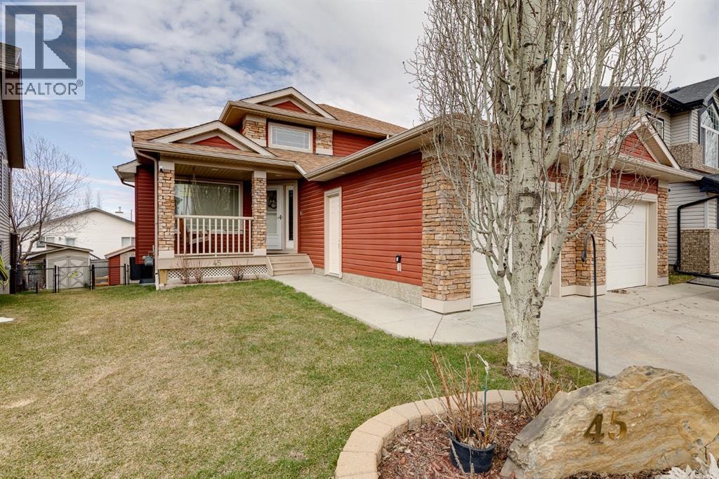 45 Thornfield Close SE — photo 1