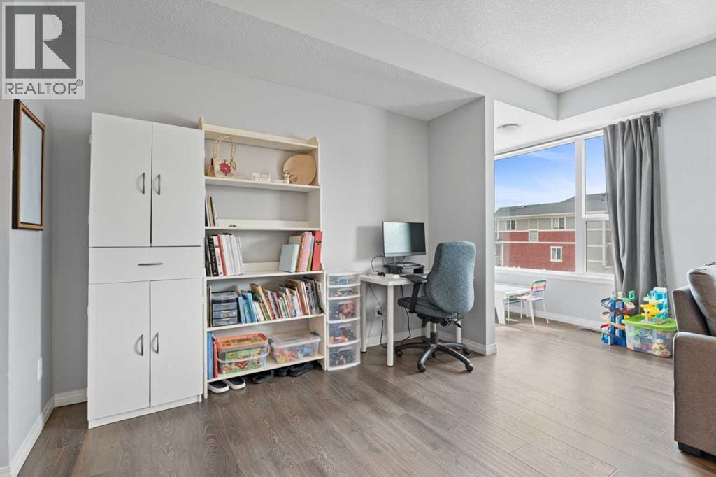 52 Saddlestone Drive NE — photo 10