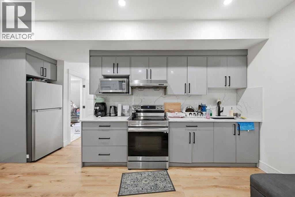 4942 84 Avenue NE — photo 47