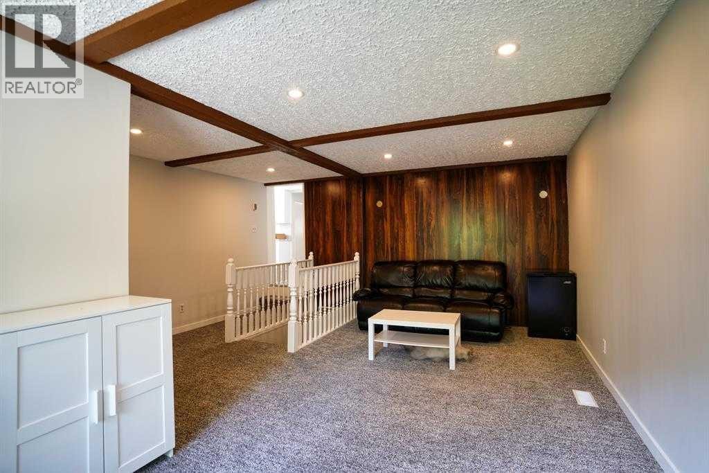 2418 27 Street SE — photo 41
